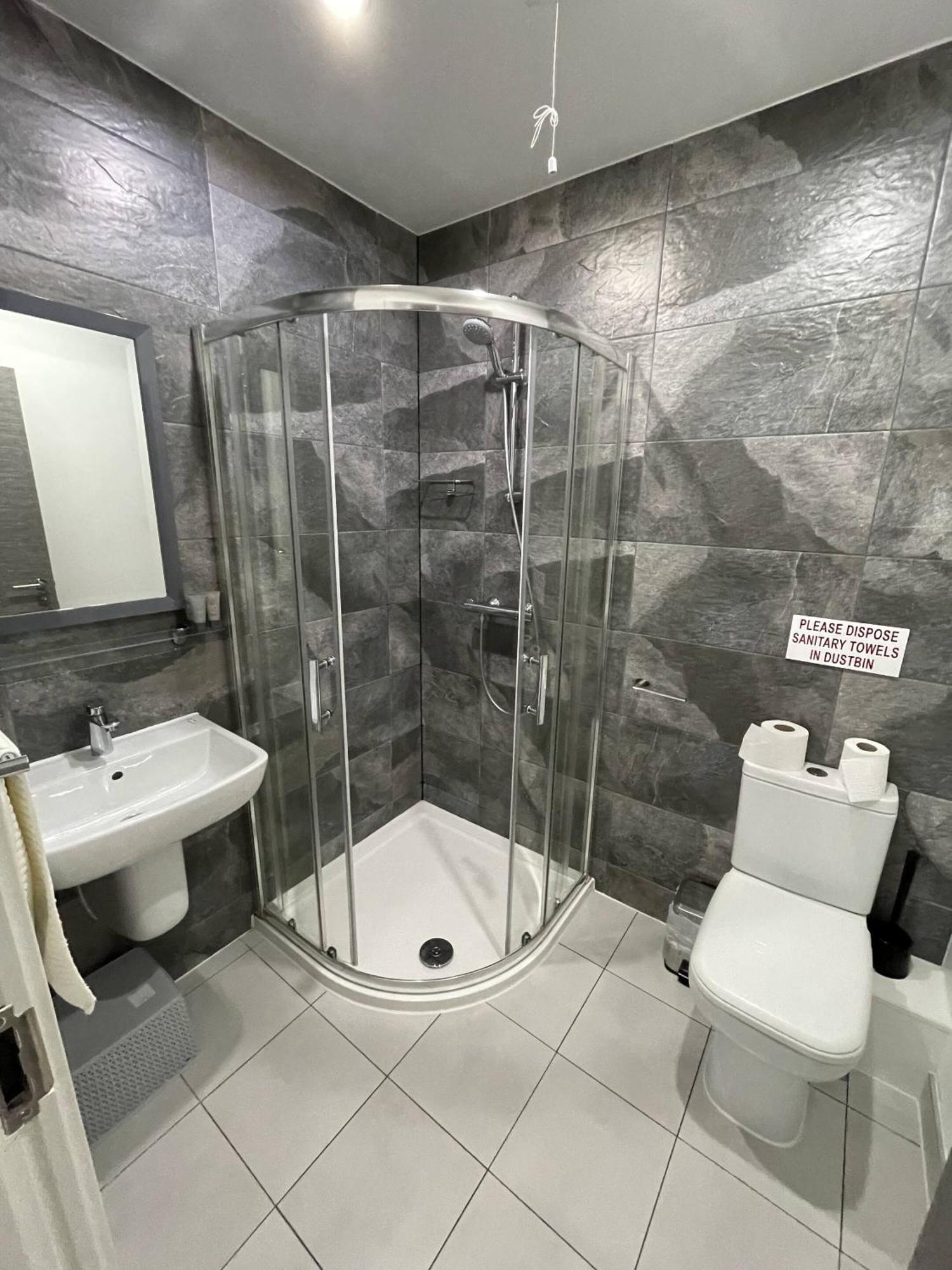 Ilford Hotel Goodmayes Habitación foto